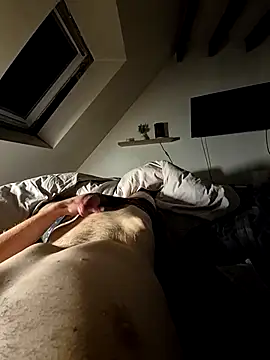 Snapshot of Mrmbw chatting on November 1, 2025, 11:29 pm Mrmbw online show from November 1, 2025, 11:29 pm