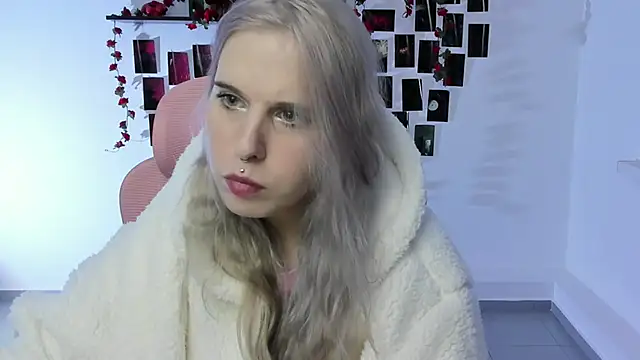 Snapshot of IngannaMorte chatting on September 27, 2025, 4:12 pm IngannaMorte online show from September 27, 2025, 4:12 pm