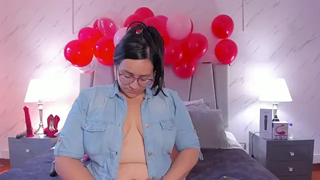 Michell Monet online show from February 15, 2026, 1:20 pm