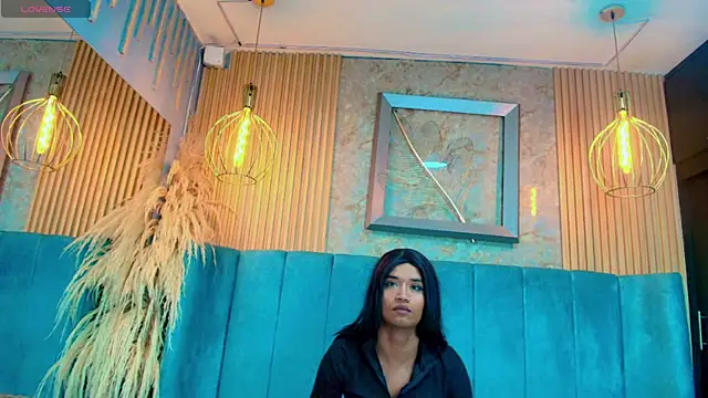 briannyte25 online show from October 24, 2025, 1:51 pm
