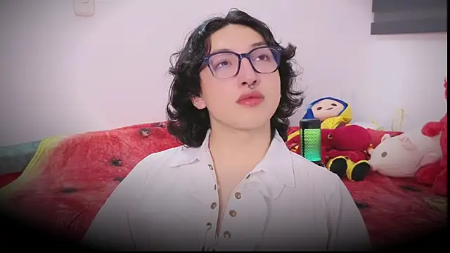 -BlueOpal- online show from February 13, 2026, 12:39 am