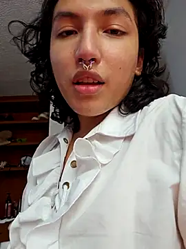 -BlueOpal- online show from March 9, 2026, 5:28 pm