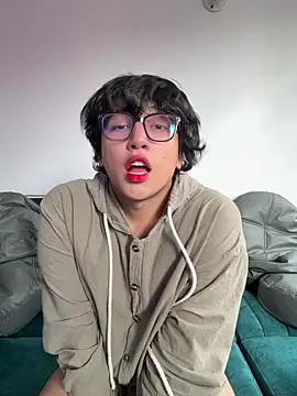 -BlueOpal- online show from April 27, 2026, 2:59 pm