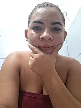 hot-mom22 online show from March 10, 2026, 10:42 am