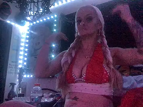 Snapshot of blondebarbiebae chatting on July 30, 2026, 3:16 am blondebarbiebae online show from July 30, 2026, 3:16 am
