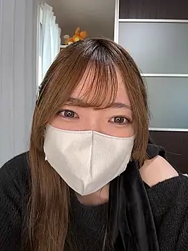 Snapshot of Moe_v_v chatting on February 17, 2026, 3:03 am Moe v v online show from February 17, 2026, 3:03 am