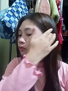 Mayy1 online show from December 14, 2025, 1:55 am