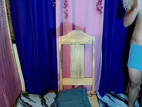 Snapshot of lustfull_glacy chatting on March 3, 2026, 6:47 pm lustfull glacy online show from March 3, 2026, 6:47 pm