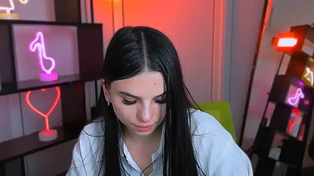 nicole muah online show from March 16, 2026, 4:22 pm