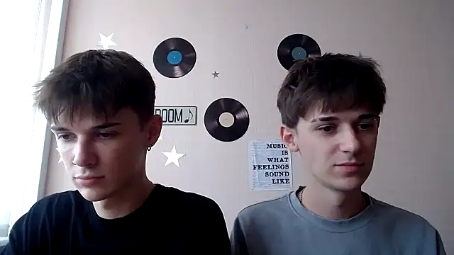 Hoot Dude  online show from October 1, 2025, 11:05 am