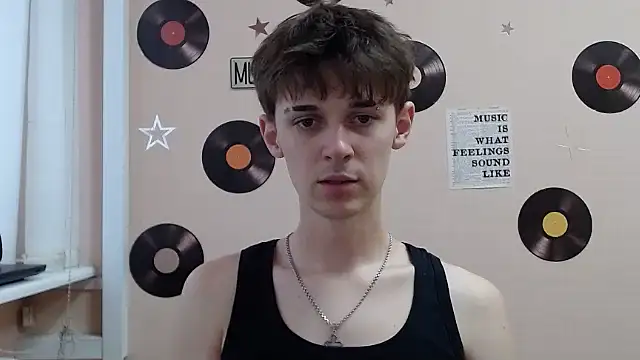 Hoot Dude  online show from October 9, 2025, 1:31 pm