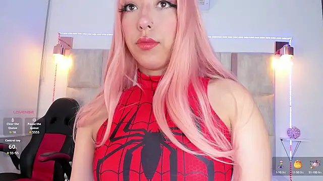 emily  walker online show from October 8, 2025, 12:58 pm