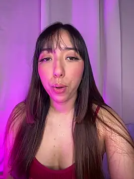 Snapshot of emily__walker chatting on May 3, 2026, 6:52 am emily walker online show from May 3, 2026, 6:52 am