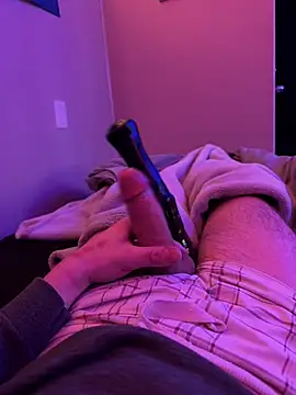 Snapshot of BWCwhiteboi chatting on May 11, 2026, 1:55 am BWCwhiteboi online show from May 11, 2026, 1:55 am