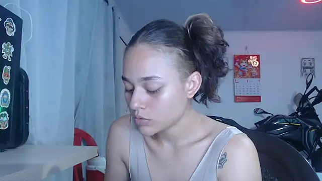 LittleCheerry69 online show from January 9, 2026, 4:37 am