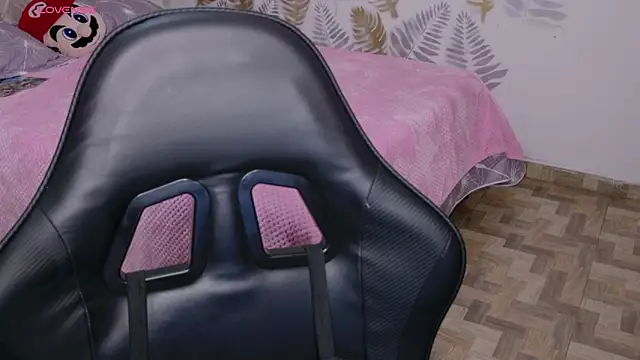 CattleyaAngel online show from April 13, 2026, 8:47 pm