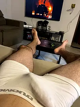 Snapshot of donjuan19cm chatting on January 10, 2026, 8:49 am donjuan19cm online show from January 10, 2026, 8:49 am