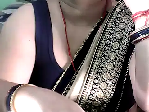 Snapshot of BABITA_KUMARII chatting on May 2, 2026, 5:07 pm BABITA KUMARII online show from May 2, 2026, 5:07 pm