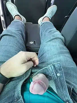 Italianofirenze online show from April 21, 2026, 3:28 pm