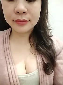 Girl Shy2000 online show from February 23, 2026, 10:40 pm