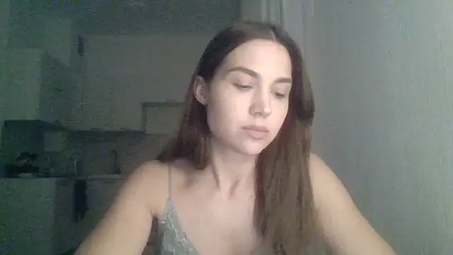Arivessa online show from October 24, 2025, 6:37 pm