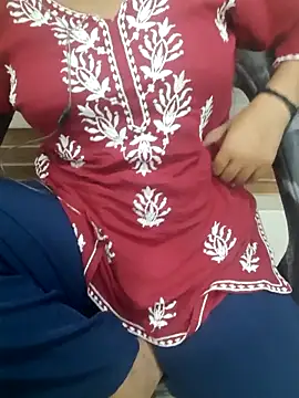 Minakshi 677 online show from October 2, 2025, 7:04 am