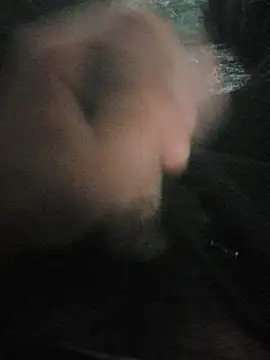 Snapshot of Rgl2722 chatting on October 11, 2025, 9:57 pm Rgl2722 online show from October 11, 2025, 9:57 pm