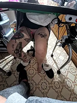 Snapshot of candymaxxx chatting on November 20, 2025, 6:40 pm candymaxxx online show from November 20, 2025, 6:40 pm