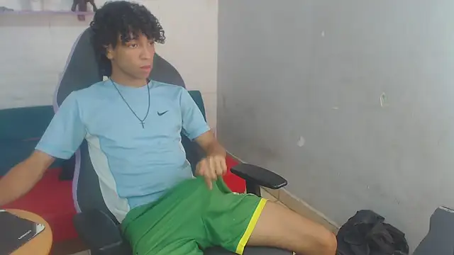 xion ez online show from December 16, 2025, 9:31 pm