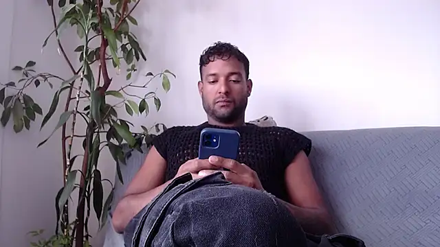 Snapshot of Orlando_horny chatting on September 27, 2025, 3:17 pm Orlando horny online show from September 27, 2025, 3:17 pm