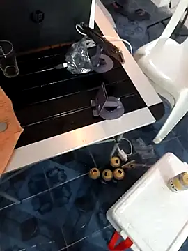 Snapshot of ANTHONYHOTT69 chatting on October 8, 2025, 11:02 pm ANTHONYHOTT69 online show from October 8, 2025, 11:02 pm