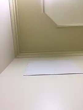 Yassesexy online show from March 24, 2026, 11:54 pm