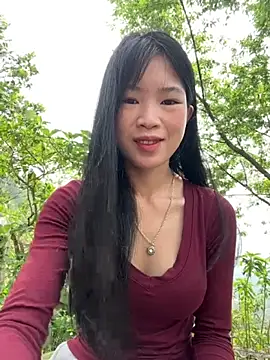 Snapshot of -mayhan11 chatting on April 25, 2026, 2:25 am -mayhan11 online show from April 25, 2026, 2:25 am