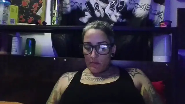 inkdmagz online show from November 12, 2025, 2:12 am