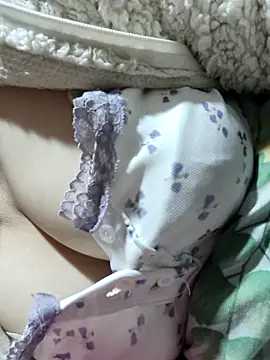 Snapshot of Paul-paul11 chatting on January 17, 2026, 1:49 pm Paul-paul11 online show from January 17, 2026, 1:49 pm