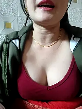 Snapshot of Paul-paul11 chatting on February 6, 2026, 8:07 am Paul-paul11 online show from February 6, 2026, 8:07 am