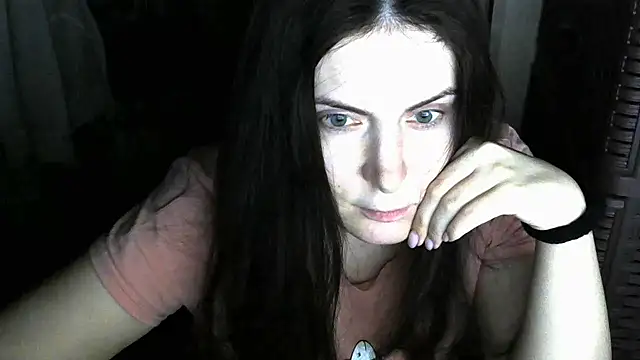 Snapshot of Jarivane chatting on January 6, 2026, 8:45 pm Jarivane online show from January 6, 2026, 8:45 pm