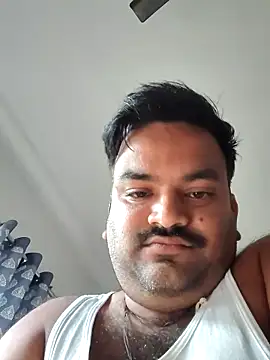 desiyouth94 online show from November 11, 2025, 4:23 am