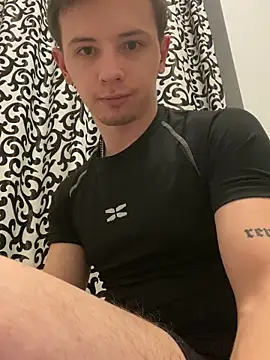 KirilStella online show from October 9, 2025, 7:12 pm