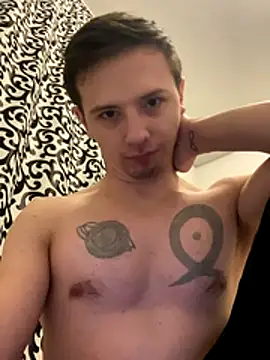 KirilStella online show from October 14, 2025, 10:43 pm