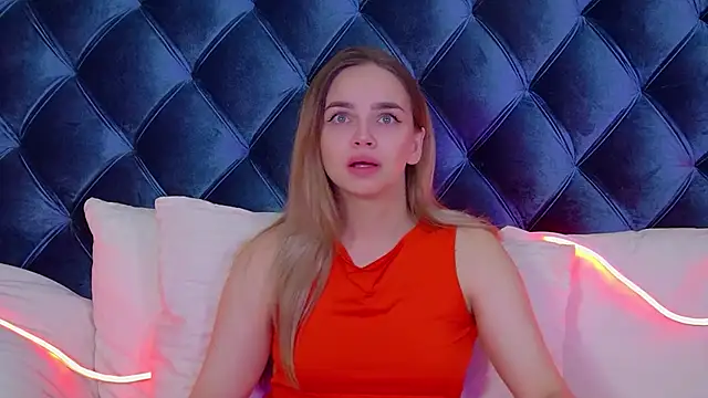 AnitaVenture online show from November 20, 2025, 4:23 am