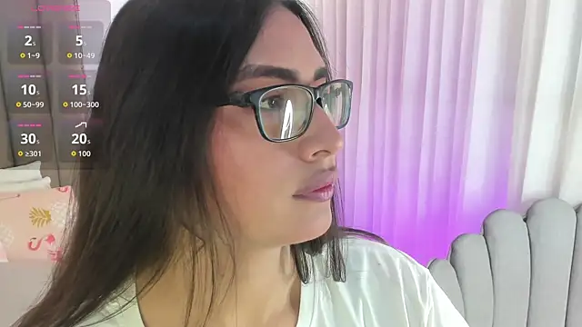 cherrylady 02 online show from March 10, 2026, 1:38 pm