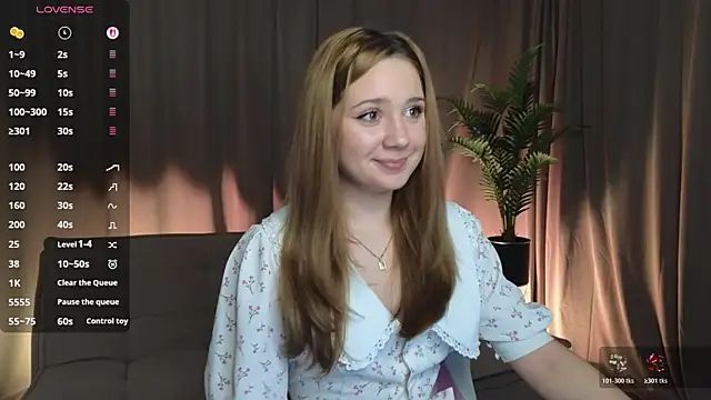 KariDollar online show from April 6, 2026, 8:32 pm