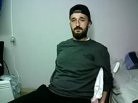 krerem online show from November 11, 2025, 8:31 pm