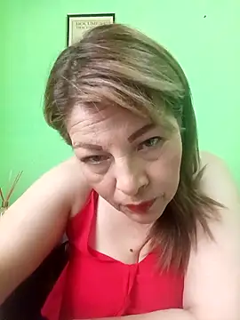 Snapshot of VANESSA__01 chatting on October 16, 2025, 6:42 pm VANESSA  01 online show from October 16, 2025, 6:42 pm