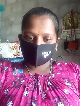 Tamil Hot Sandy online show from October 5, 2025, 6:01 am