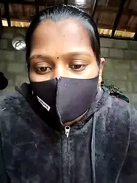 Tamil Hot Sandy online show from November 29, 2025, 3:09 am