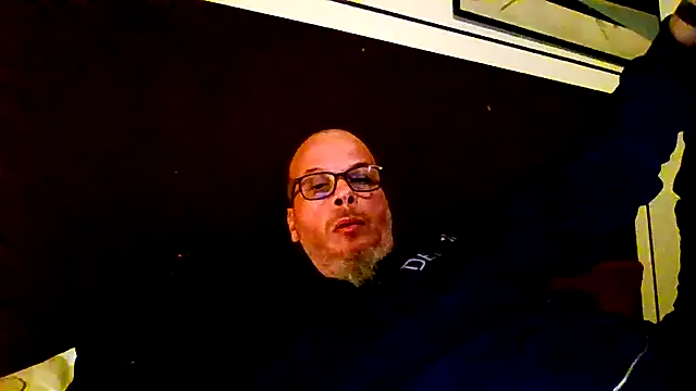 Snapshot of ilmilanese76 chatting on February 24, 2026, 12:30 am ilmilanese76 online show from February 24, 2026, 12:30 am