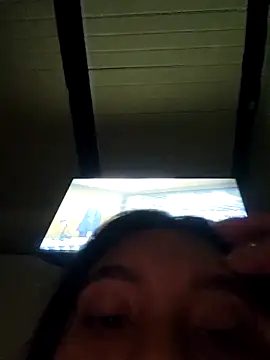 CharlotteAndSimon online show from February 25, 2026, 4:11 am