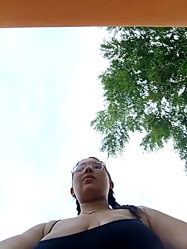 young dairy01 online show from October 8, 2025, 12:36 pm